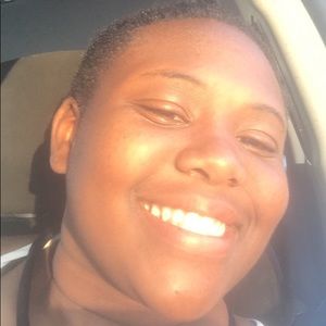 Meet your Posher, Dauna
